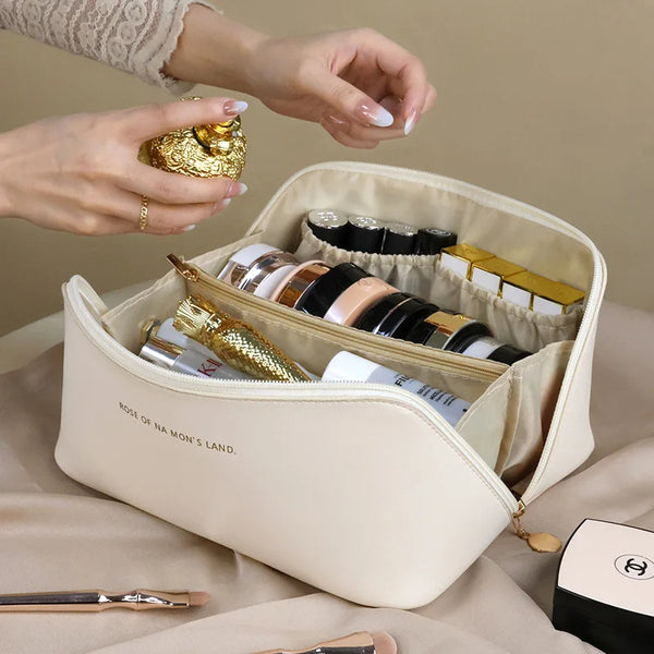 Large capacity cosmetic bag